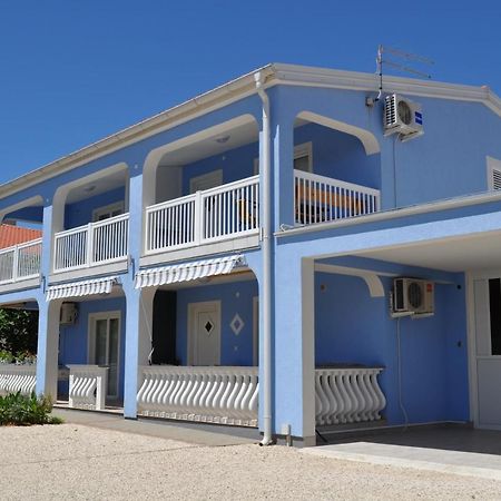 Marina Apartments Vir Exterior foto